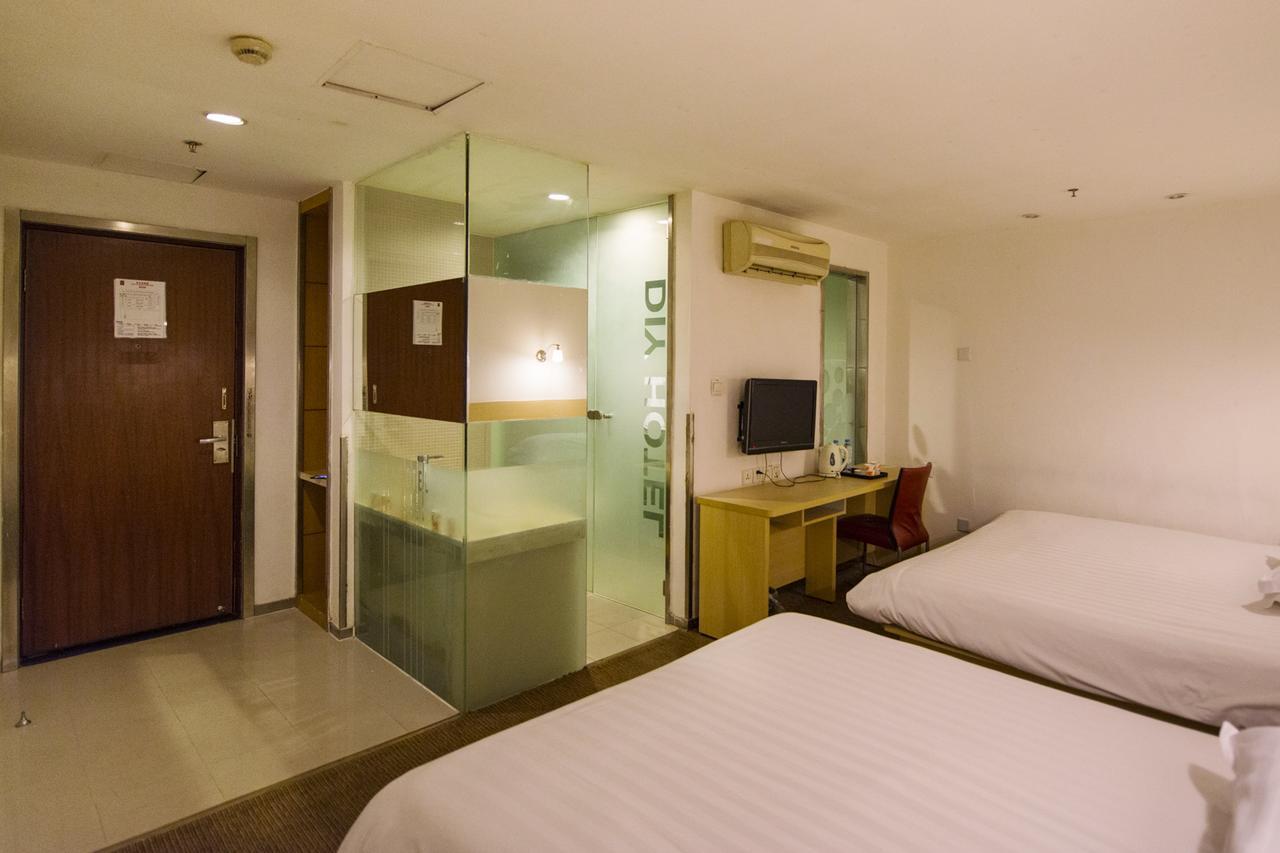 Hotel Waigaoqiao Free Trade Zone Huashan Road 2*